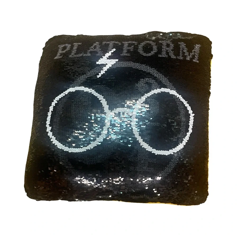 Harry Potter Platform 9 3/4 Reversible Sequin‎ Throw Pillow Black Silver 16x16